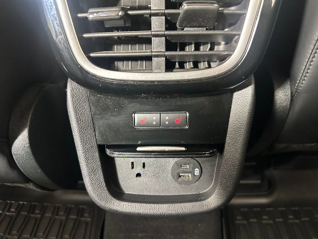Used 2022 Lincoln Nautilus Reserve AWD/4WD image 25