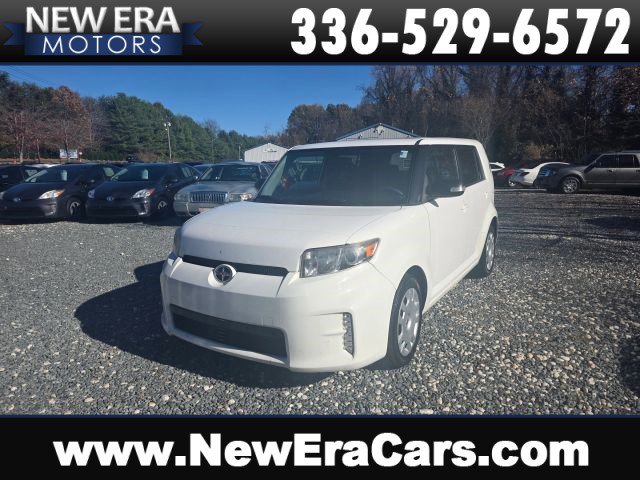 Used 2015 Scion xB