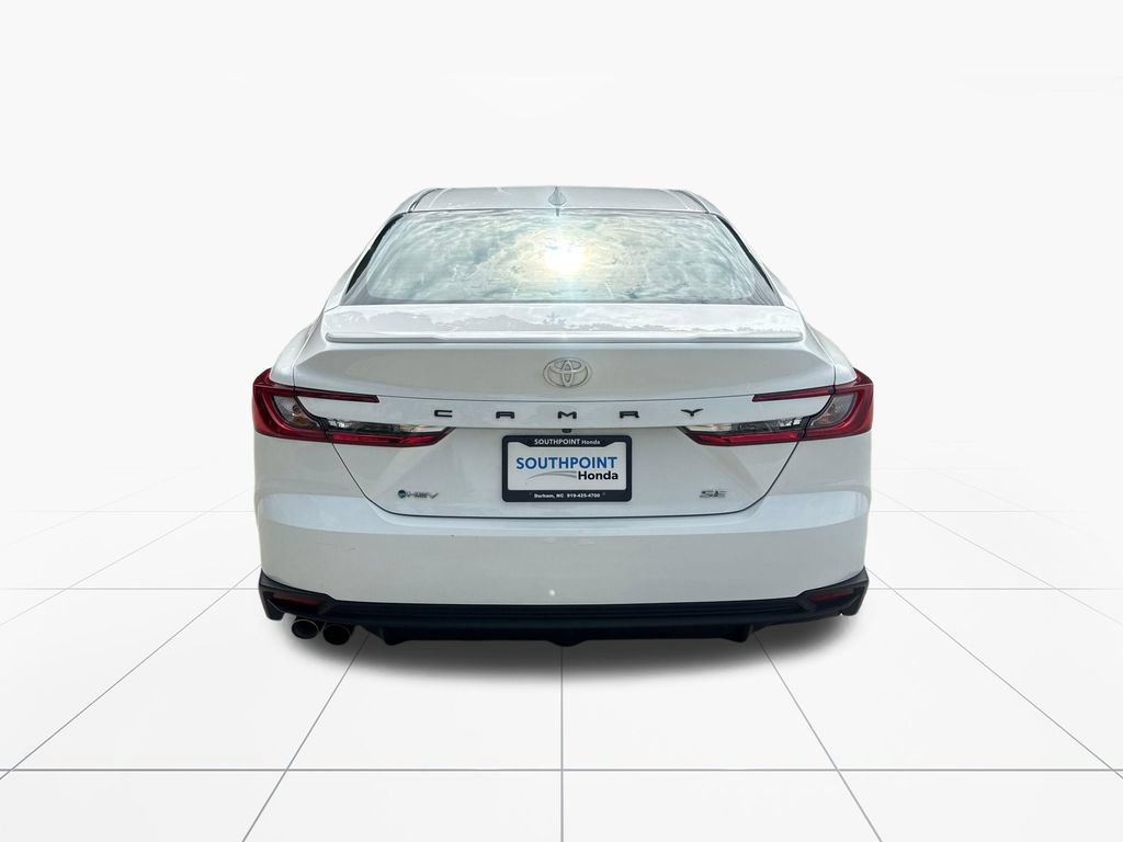 Used 2025 Toyota Camry SE FWD image 7