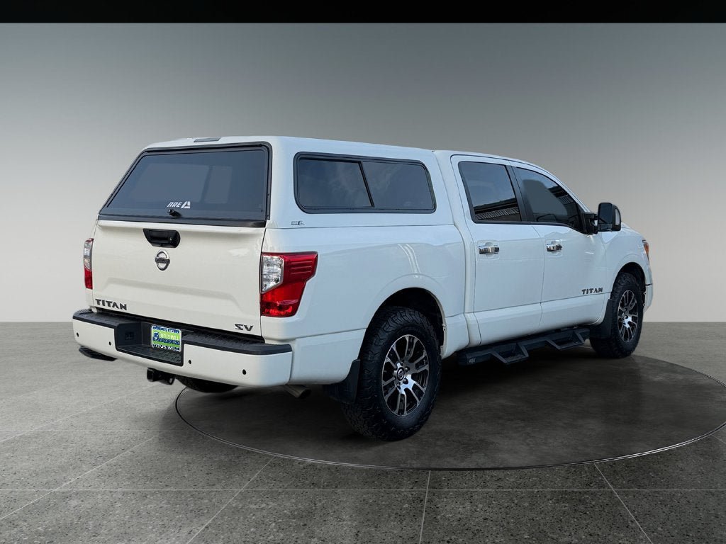 Used 2021 Nissan Titan SV w/ SV Convenience Package RWD image 10