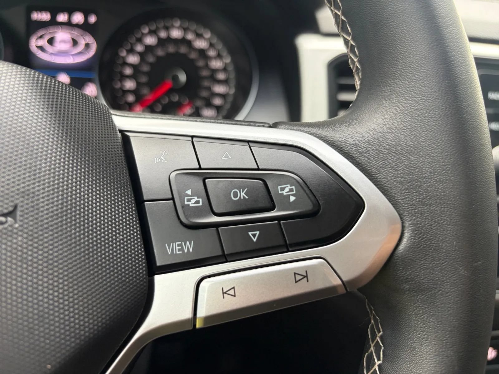 Used 2021 Volkswagen Atlas SE AWD/4WD image 33