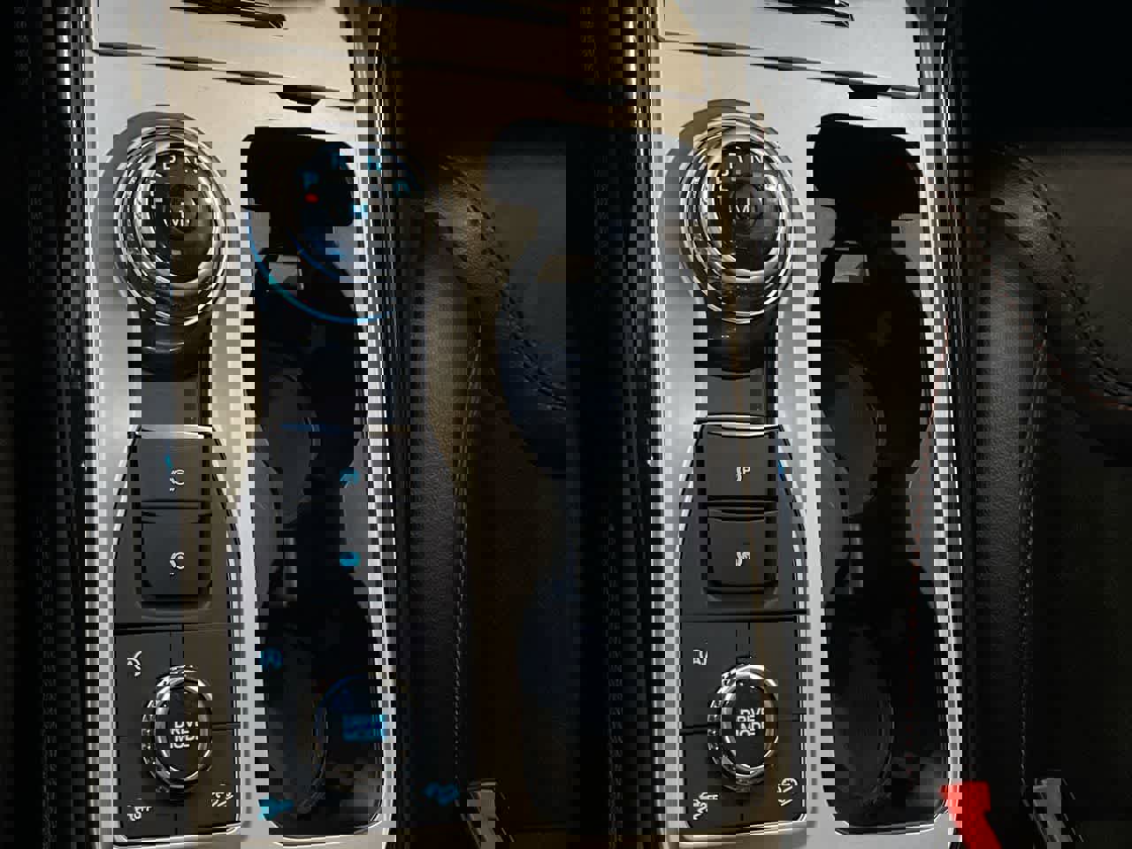 Used 2023 Ford Explorer ST w/ Equipment Group 401A image 20