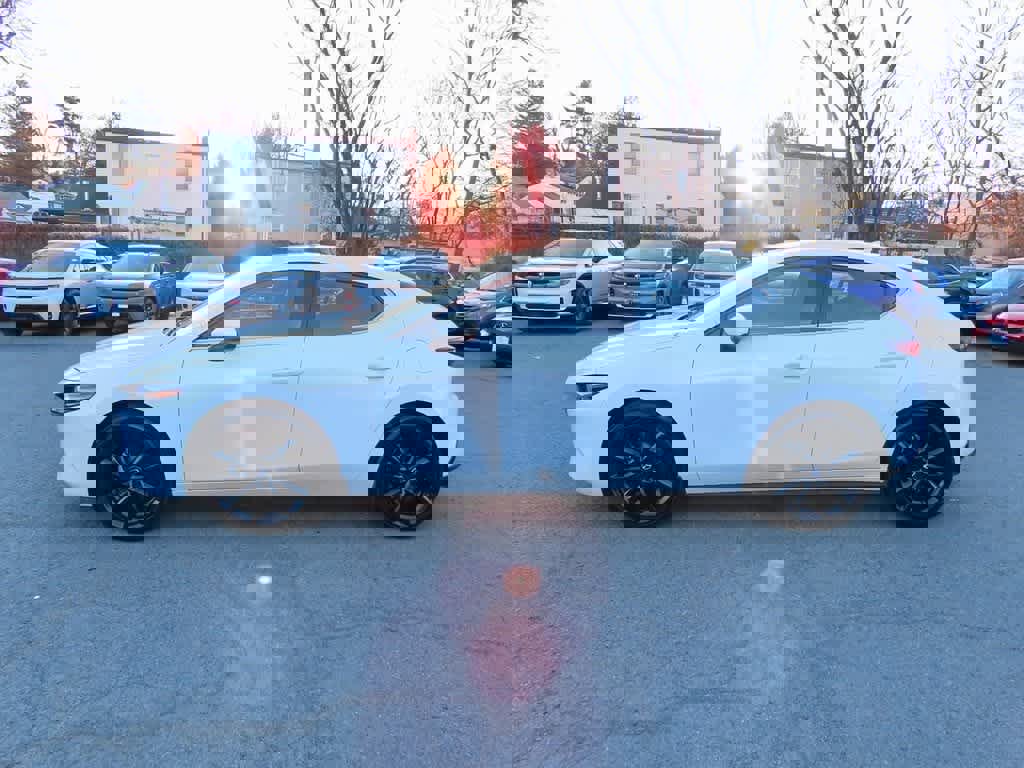 Used 2023 MAZDA MAZDA3 s image 3