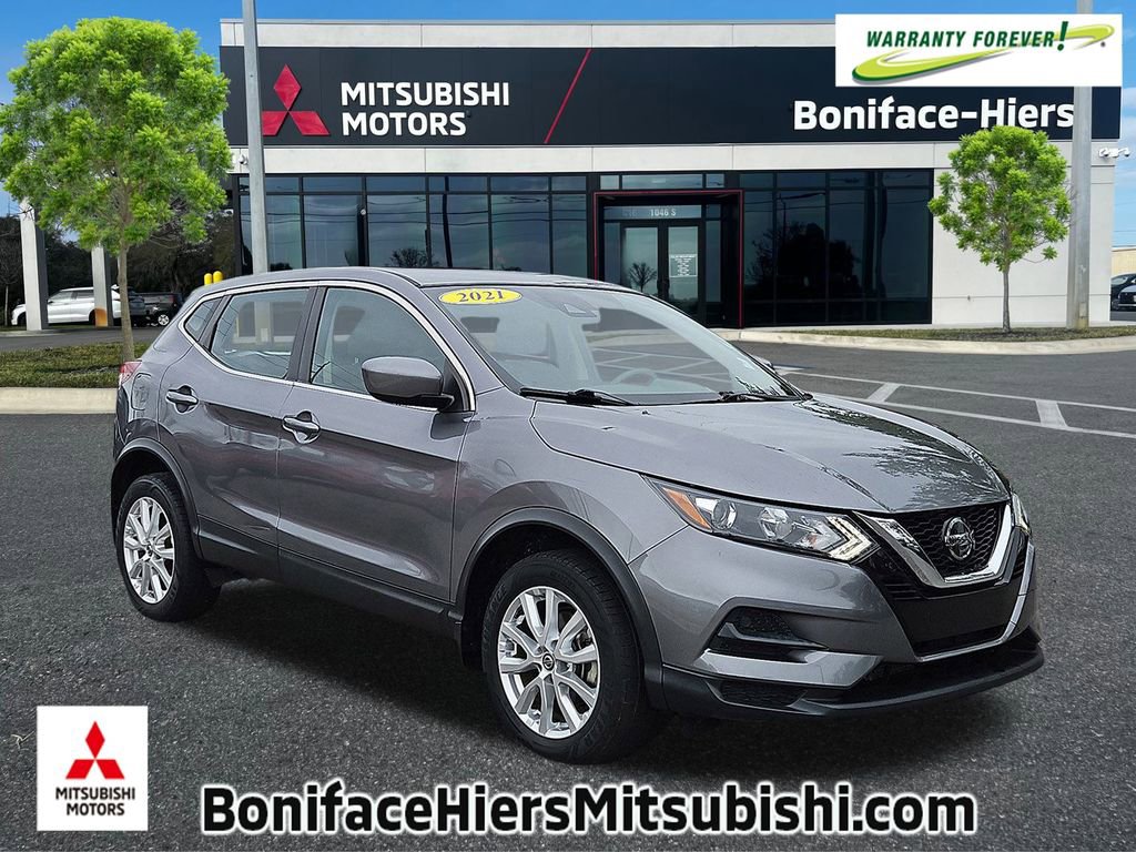 Used 2021 Nissan Rogue Sport S image 1