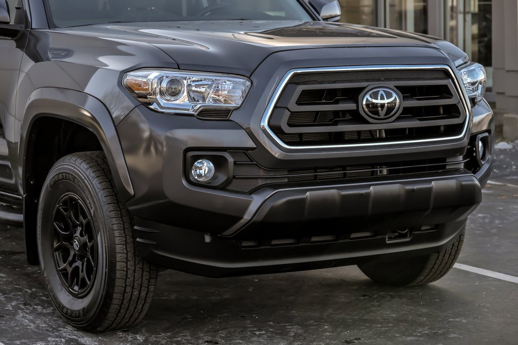 Used 2021 Toyota Tacoma SR5 image 11