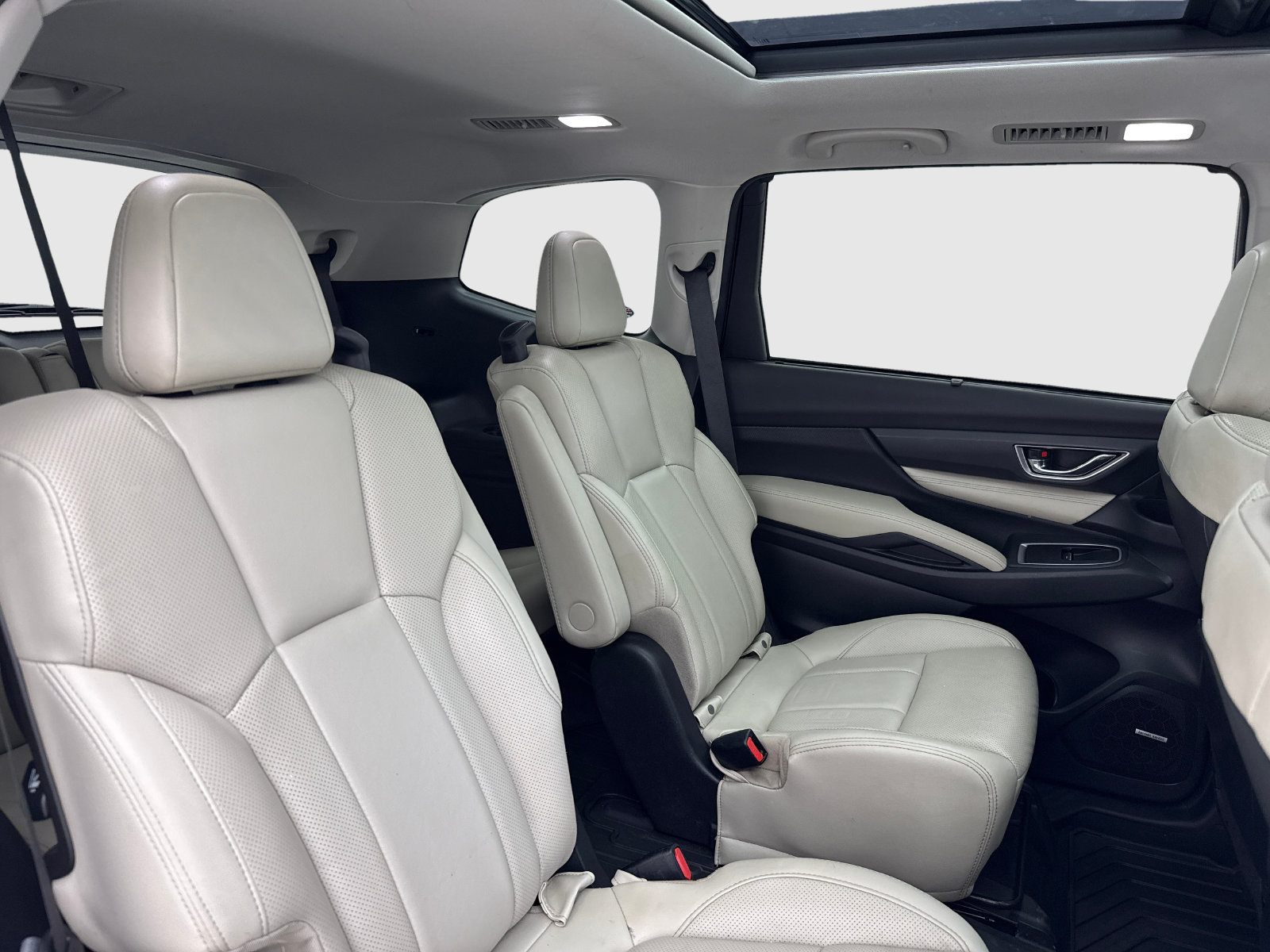 Used 2022 Subaru Ascent Limited w/ Technology Package AWD/4WD image 45