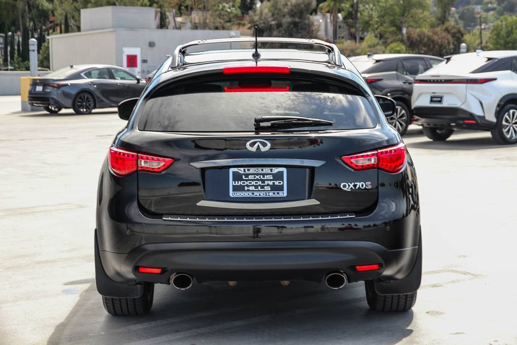 Used 2017 INFINITI QX70 2WD w/ Premium Package image 5