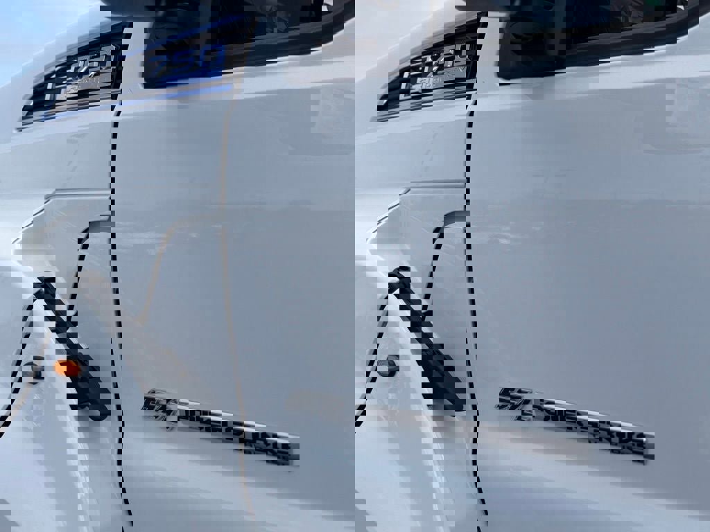 New 2027 Ford F750 2WD Regular Cab Super Duty image 4