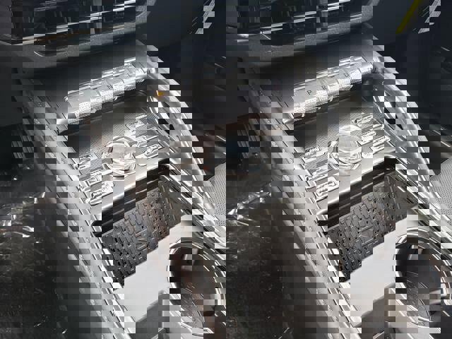 New 2026 Lincoln Nautilus Premier image 21