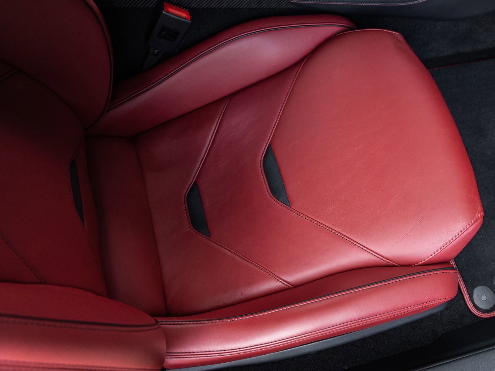 Used 2020 Lamborghini Huracan EVO image 38