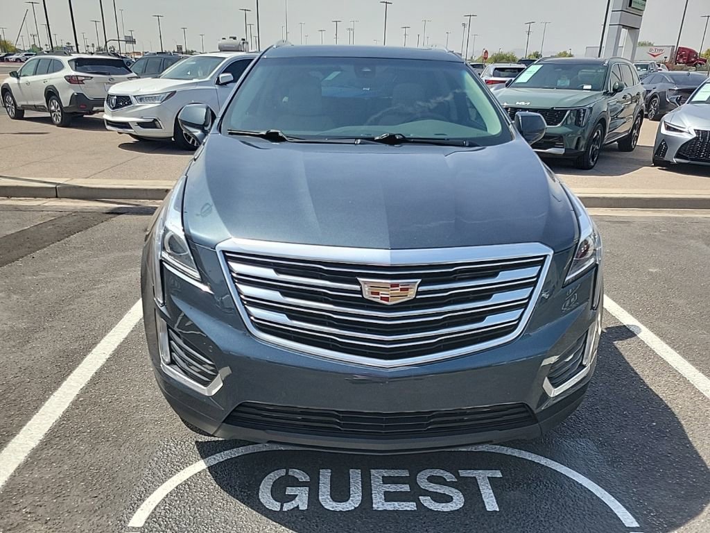 Used 2019 Cadillac XT5 Luxury image 2