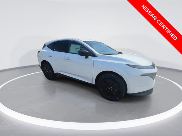 Certified 2025 Nissan Murano SV image 2