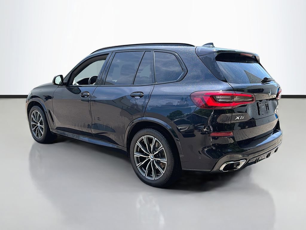Used 2021 BMW X5 xDrive40i w/ M Sport Package AWD/4WD image 8