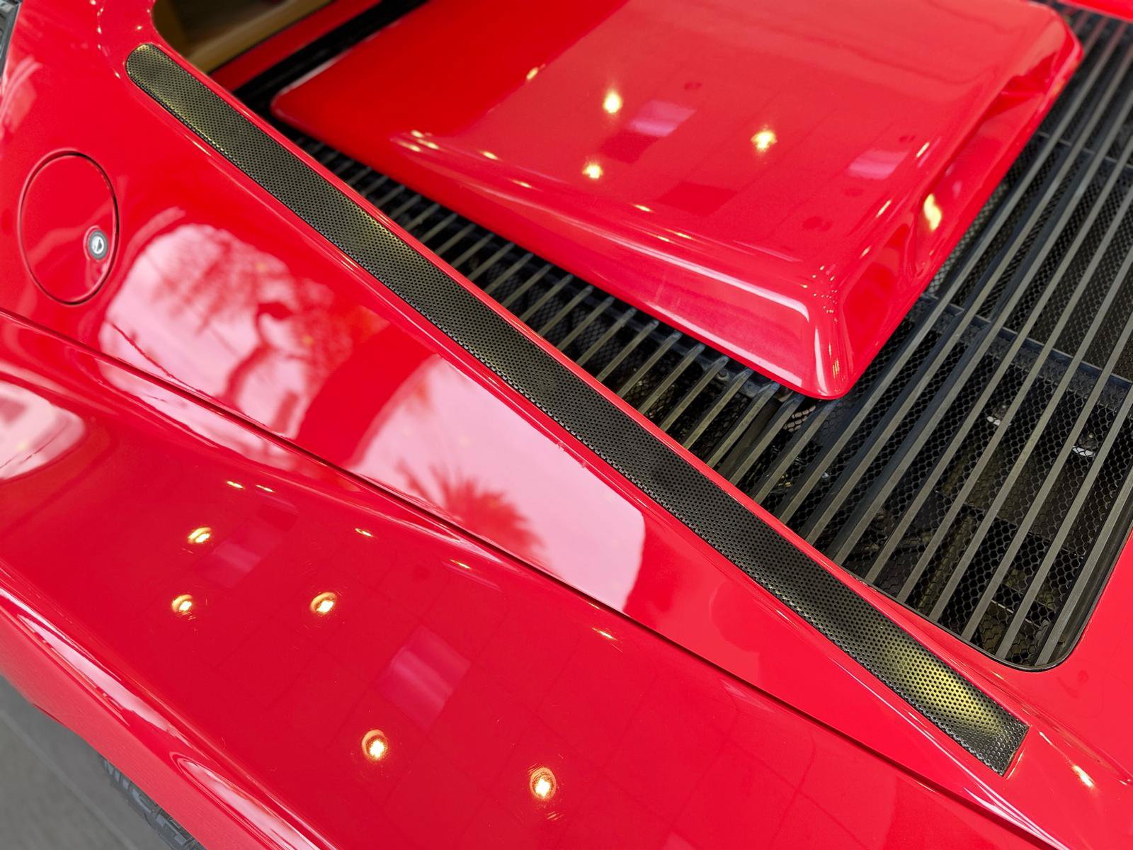 Used 1990 Ferrari Testarossa RWD image 25