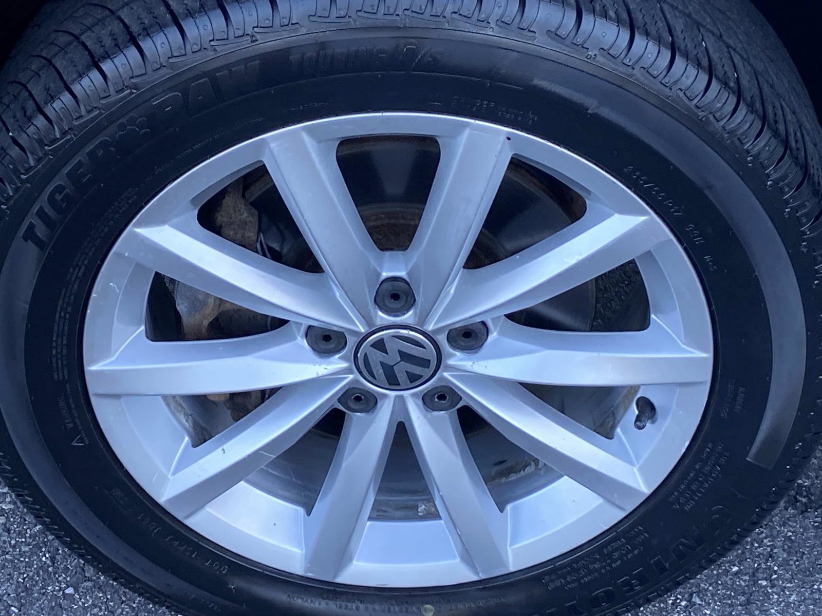 Used 2017 Volkswagen Tiguan Wolfsburg Edition image 26