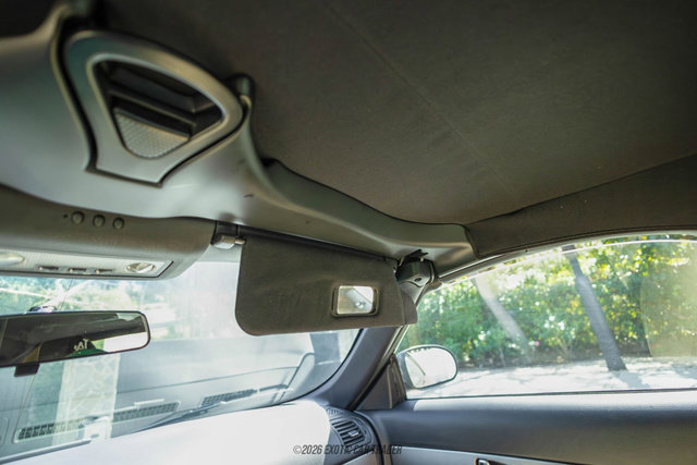 Used 2004 Ford Thunderbird Deluxe image 77