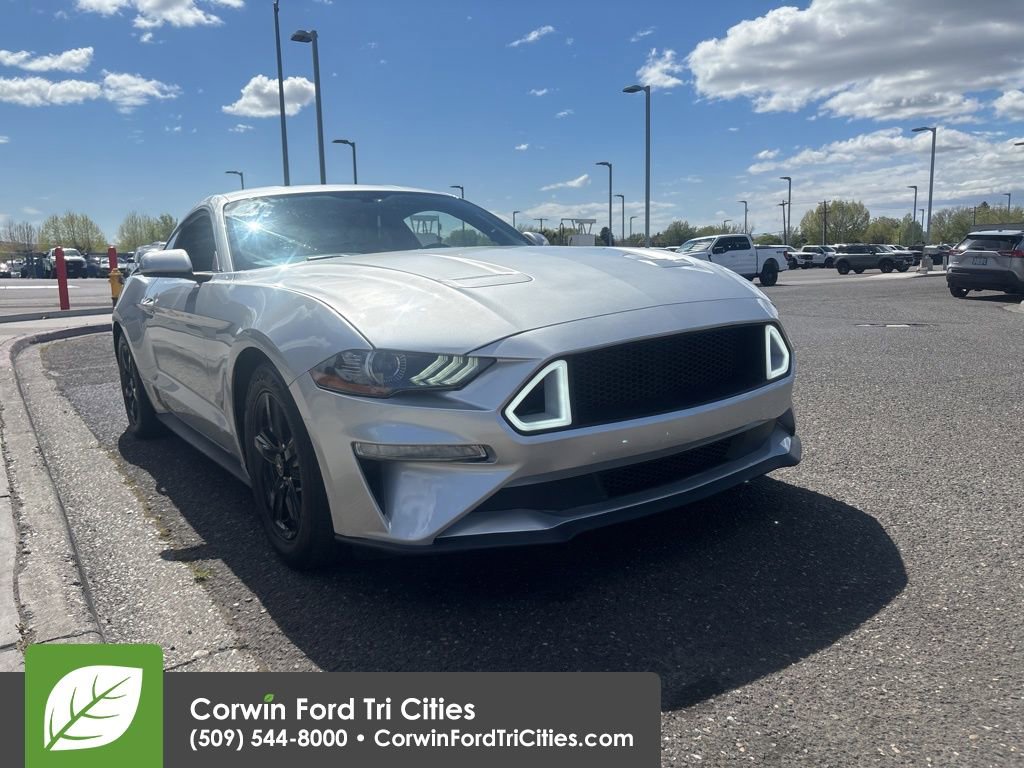 Used 2019 Ford Mustang Coupe image 5