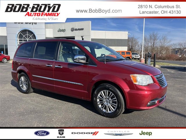 Used 2013 Chrysler Town & Country Touring-L w/ Driver Convenience Group