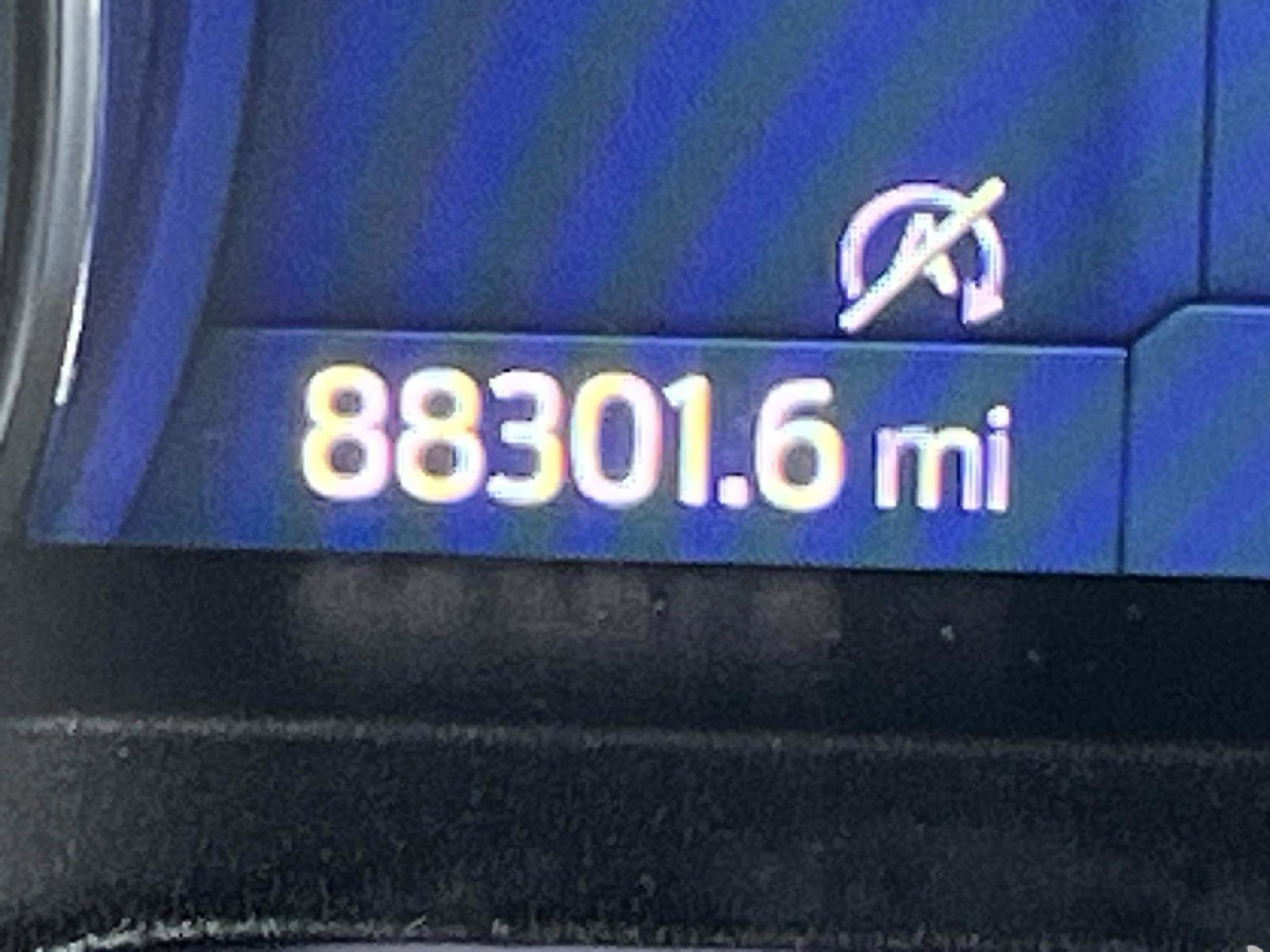 Used 2023 Ford Expedition Limited image 47