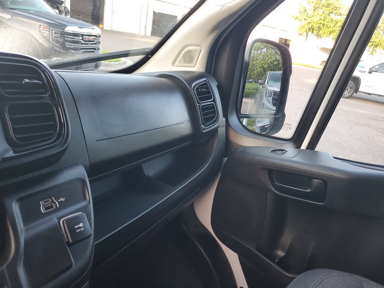 Used 2025 RAM ProMaster 2500 w/ U-Haul Equipment Group FWD image 19