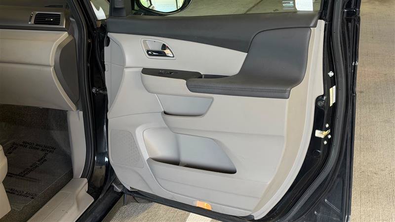 Used 2016 Honda Odyssey Touring image 33