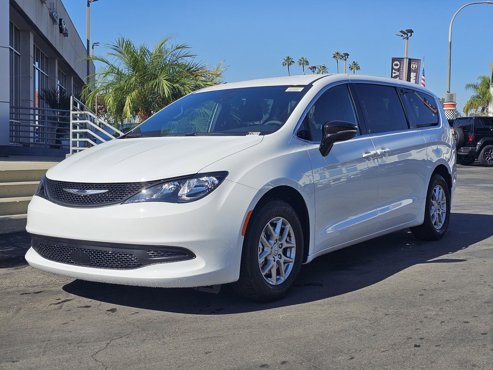 New 2026 Chrysler Voyager LX image 3