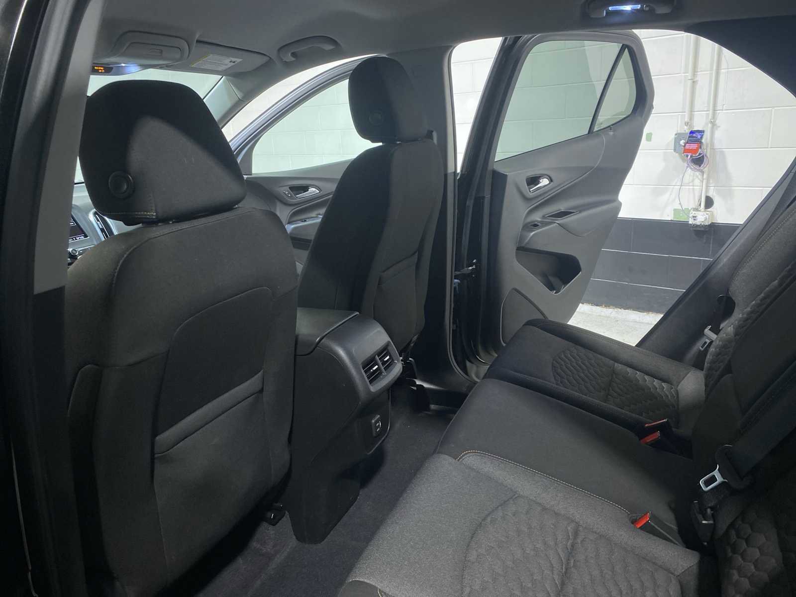 Used 2020 Chevrolet Equinox LT image 12