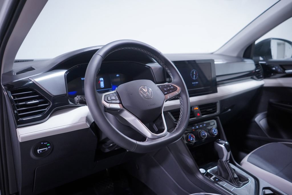 Used 2025 Volkswagen Taos S FWD image 6