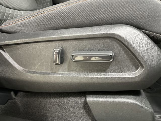 Used 2025 Honda Pilot Sport image 29