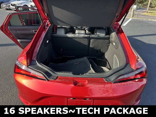 Used 2024 Acura Integra A-Spec image 16