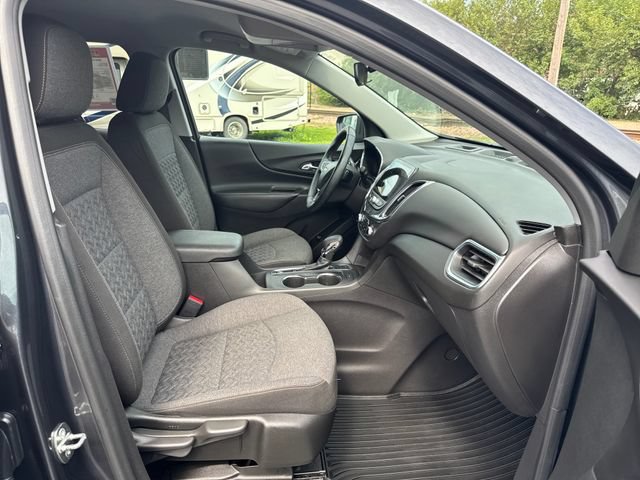 Used 2023 Chevrolet Equinox LT AWD/4WD image 28