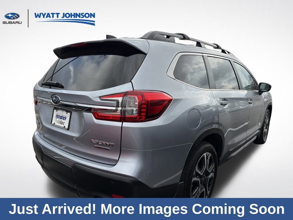 Used 2024 Subaru Ascent Limited w/ Technology Package image 8
