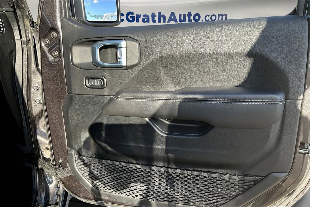 Used 2021 Jeep Wrangler Unlimited Sahara w/ Cold Weather Group image 29