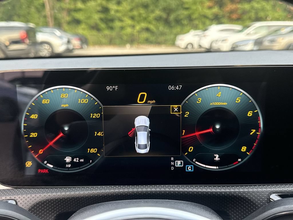 Used 2022 Mercedes-Benz CLA 250 4MATIC image 10