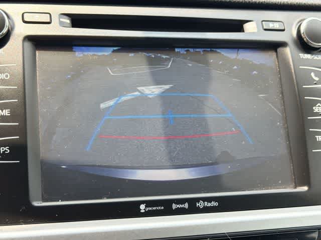 Used 2016 Toyota Highlander Plus AWD/4WD image 12