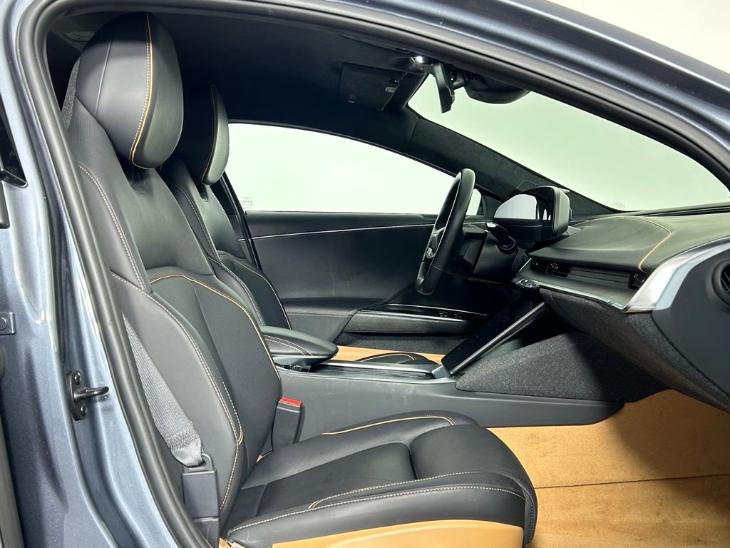 Used 2024 Lucid Air Touring image 10