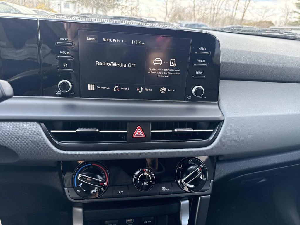 New 2026 Kia Seltos LX image 9