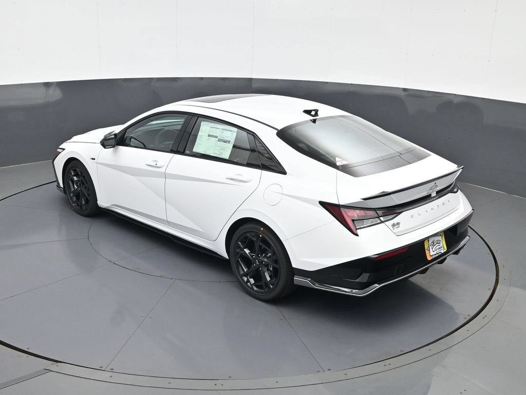 New 2026 Hyundai Elantra N Line FWD image 19