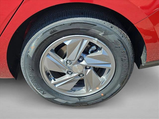 New 2026 Hyundai Elantra SE image 10
