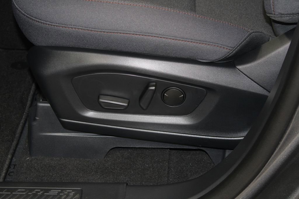 New 2026 Ford Explorer Active image 20