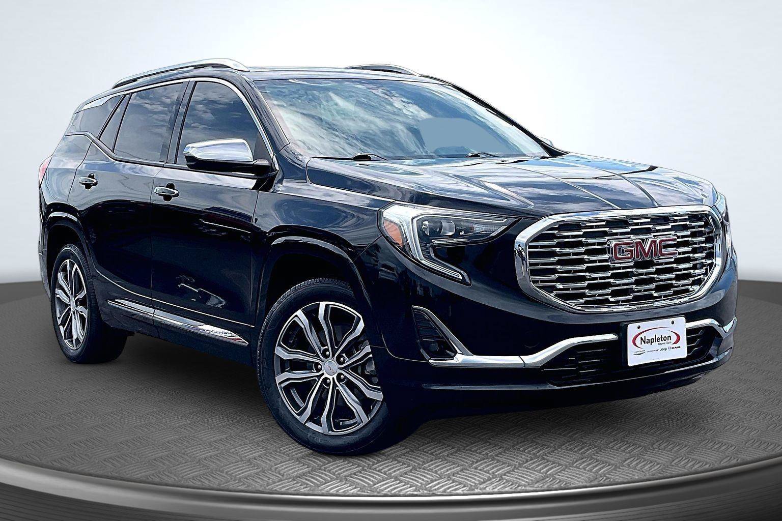 Used 2018 GMC Terrain Denali w/ Driver Alert Package II AWD/4WD image 13
