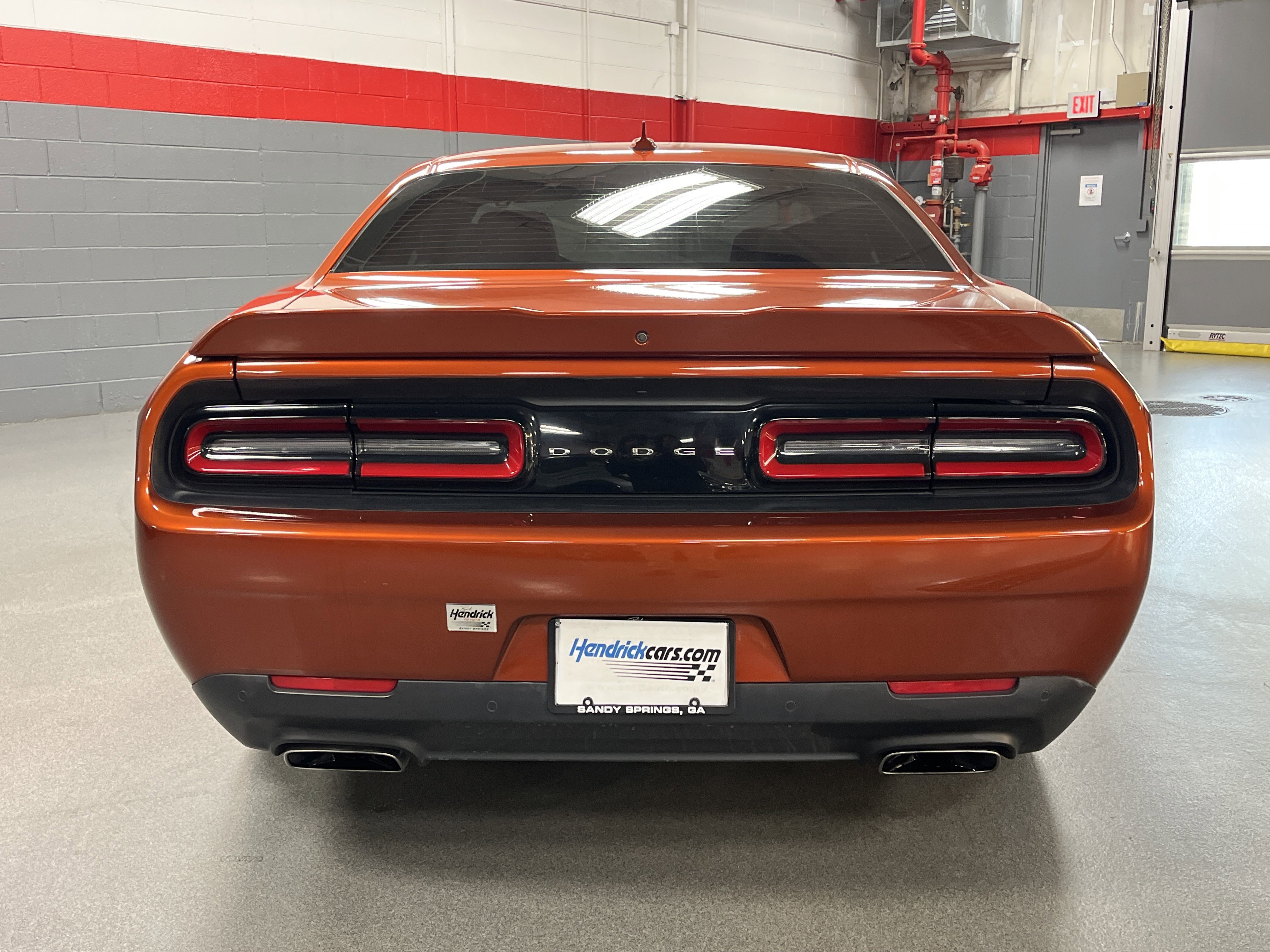 Used 2022 Dodge Challenger R/T image 9