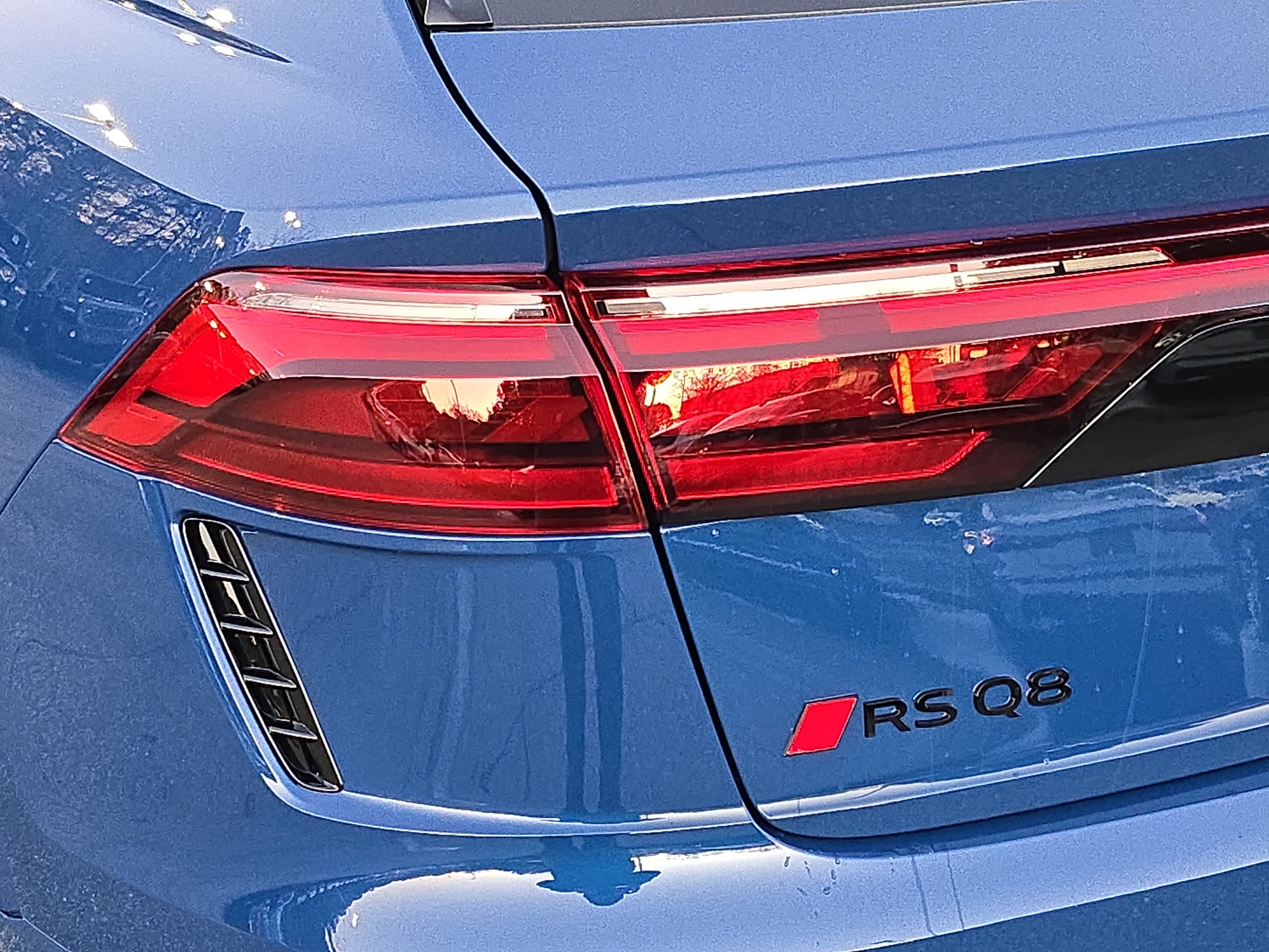 New 2026 Audi RS Q8 performance image 35