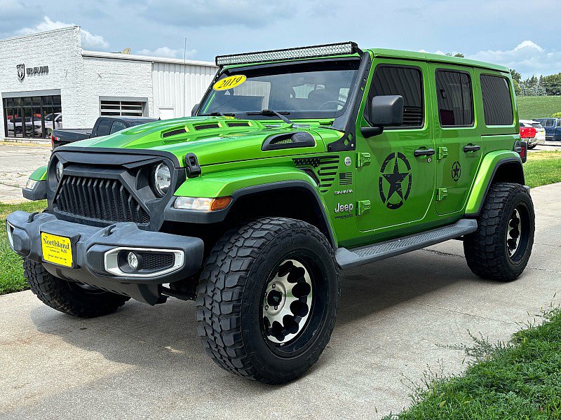 Used 2019 Jeep Wrangler Unlimited Sahara w/ Uconnect 4C Nav & Sound Group AWD/4WD image 1