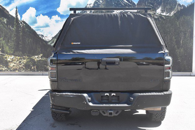 Used 2013 Toyota Tundra 4x4 CrewMax w/ Tow Pkg image 10