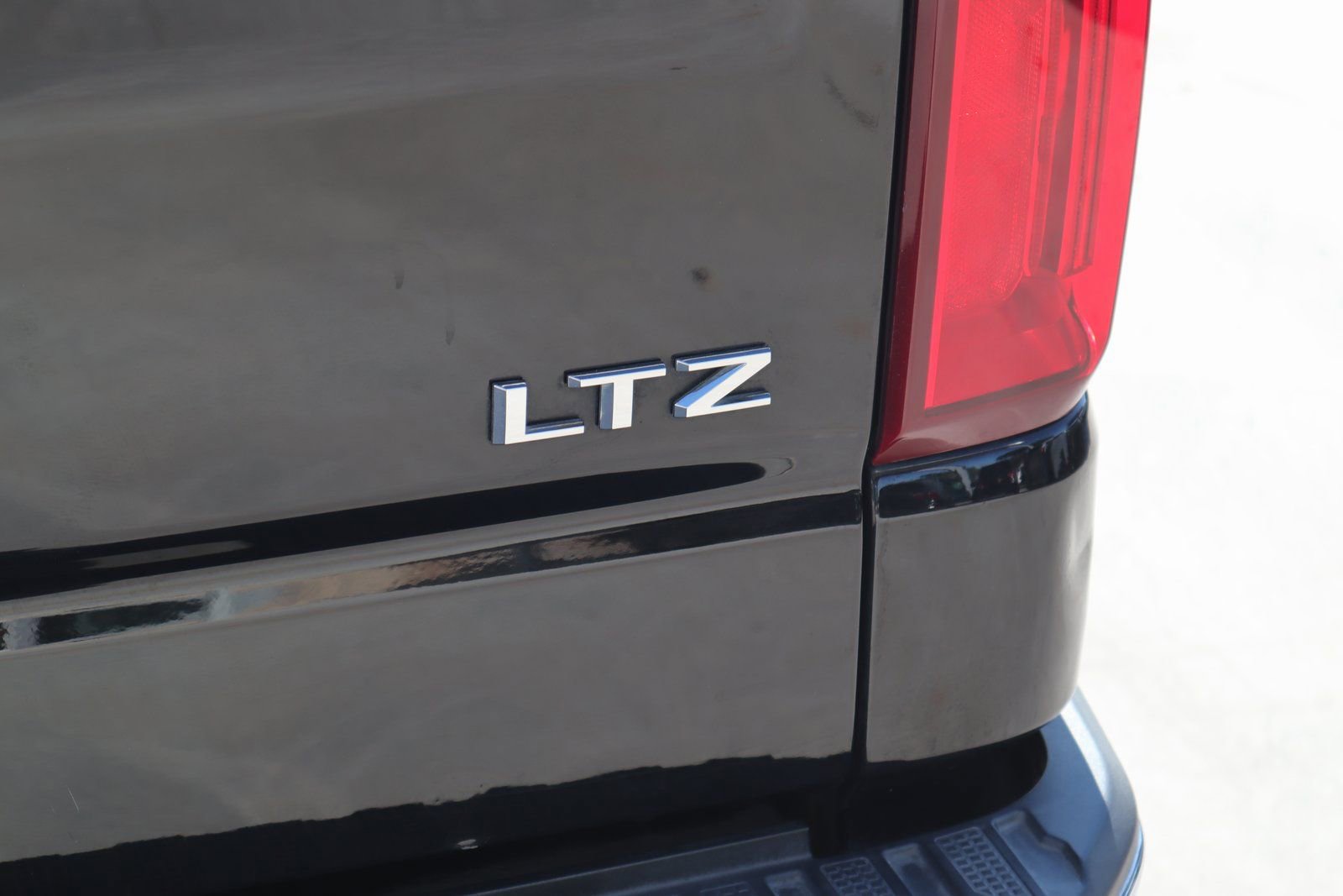 Used 2019 Chevrolet Silverado 1500 LTZ w/ LTZ Texas Edition image 11