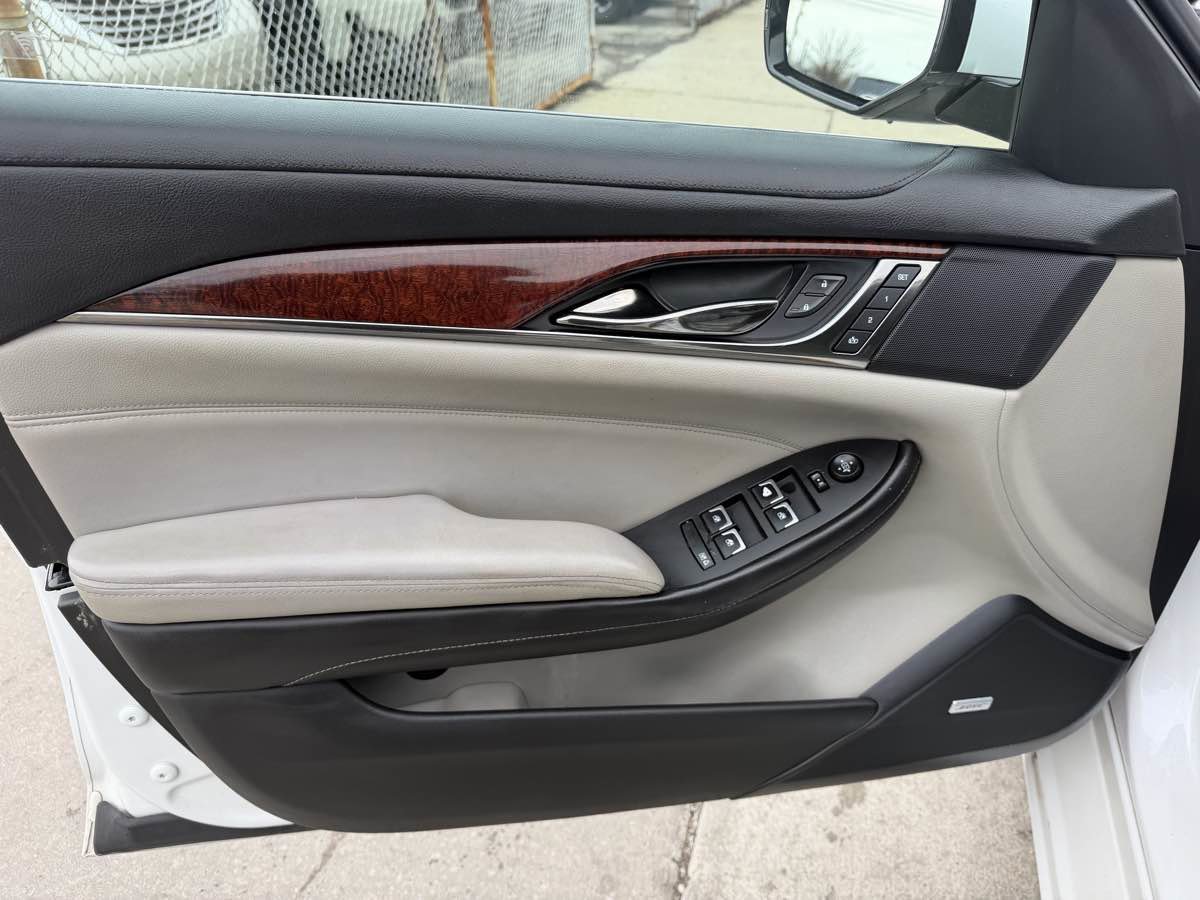 Used 2018 Cadillac CTS Sedan image 10