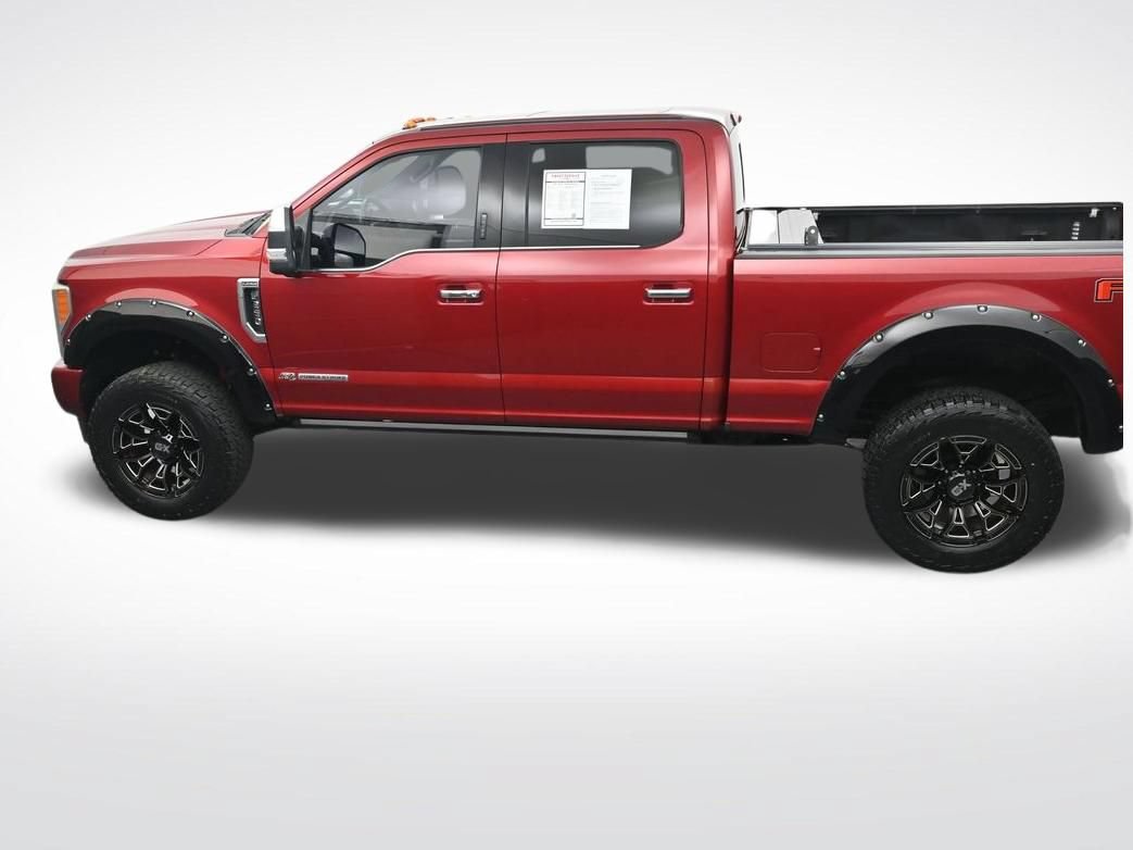 Used 2017 Ford F350 Platinum w/ FX4 Off-Road Package AWD/4WD image 31