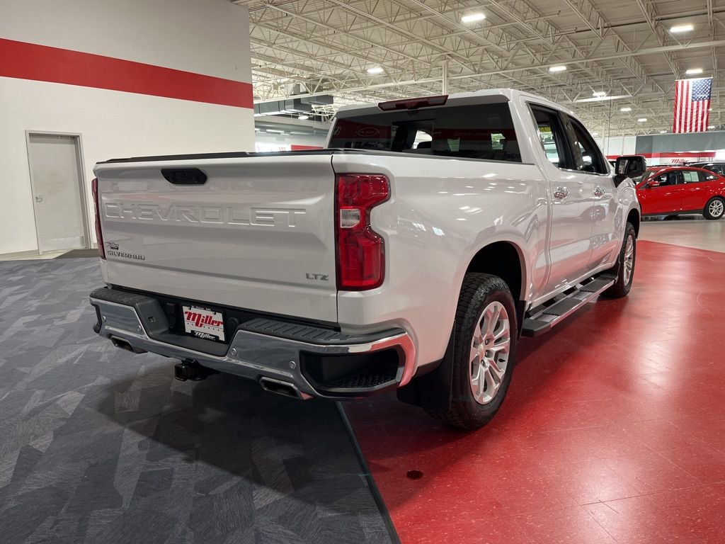 Certified 2022 Chevrolet Silverado 1500 LTZ w/ LTZ Premium Package image 3