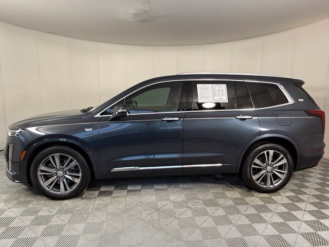 Used 2020 Cadillac XT6 Premium Luxury w/ Platinum Package FWD image 3